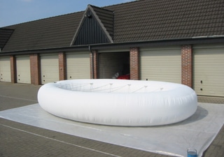 Testing of inflatable art object