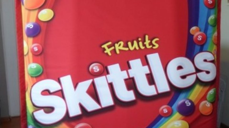 aufblasbare-Skittles-387×500
