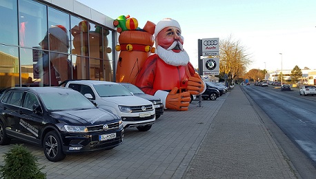 inflatable santa claus