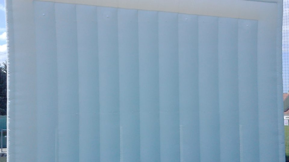 inflatable-cube-tent-big-white