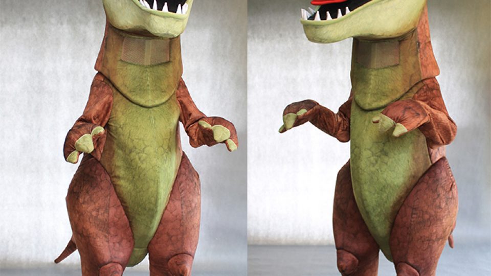 walking-act-costume-dino