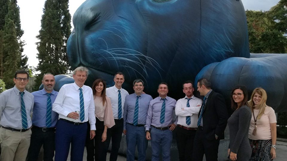 panther-inflatable-replica