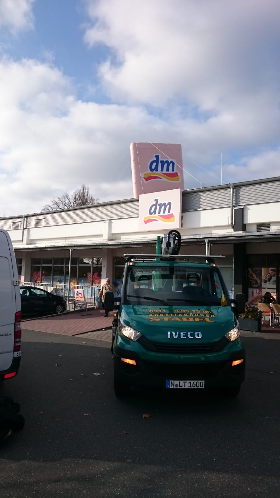 _inflatable_roof_advertising_dm