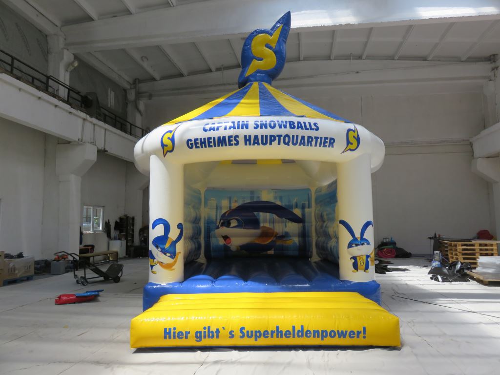 bouncer_inflatable_pets