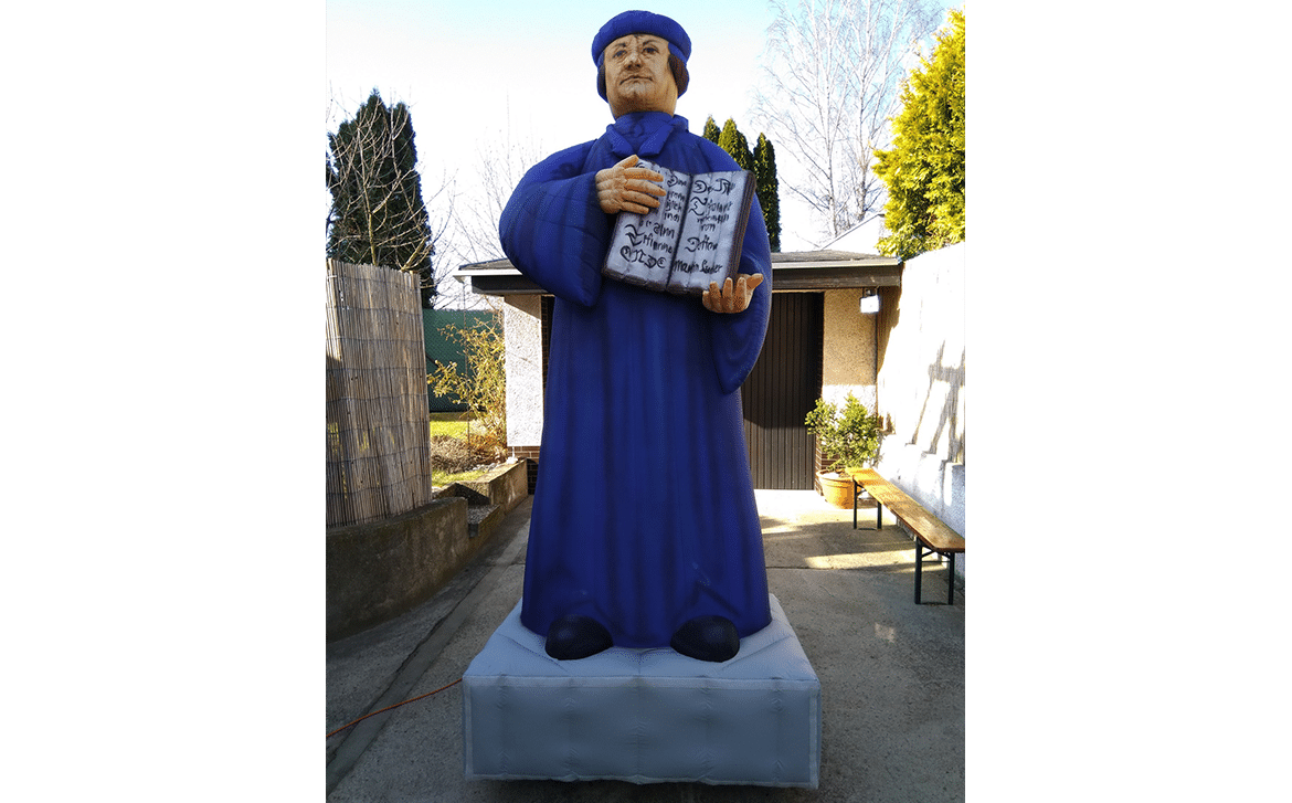 martin_luther_inflatable
