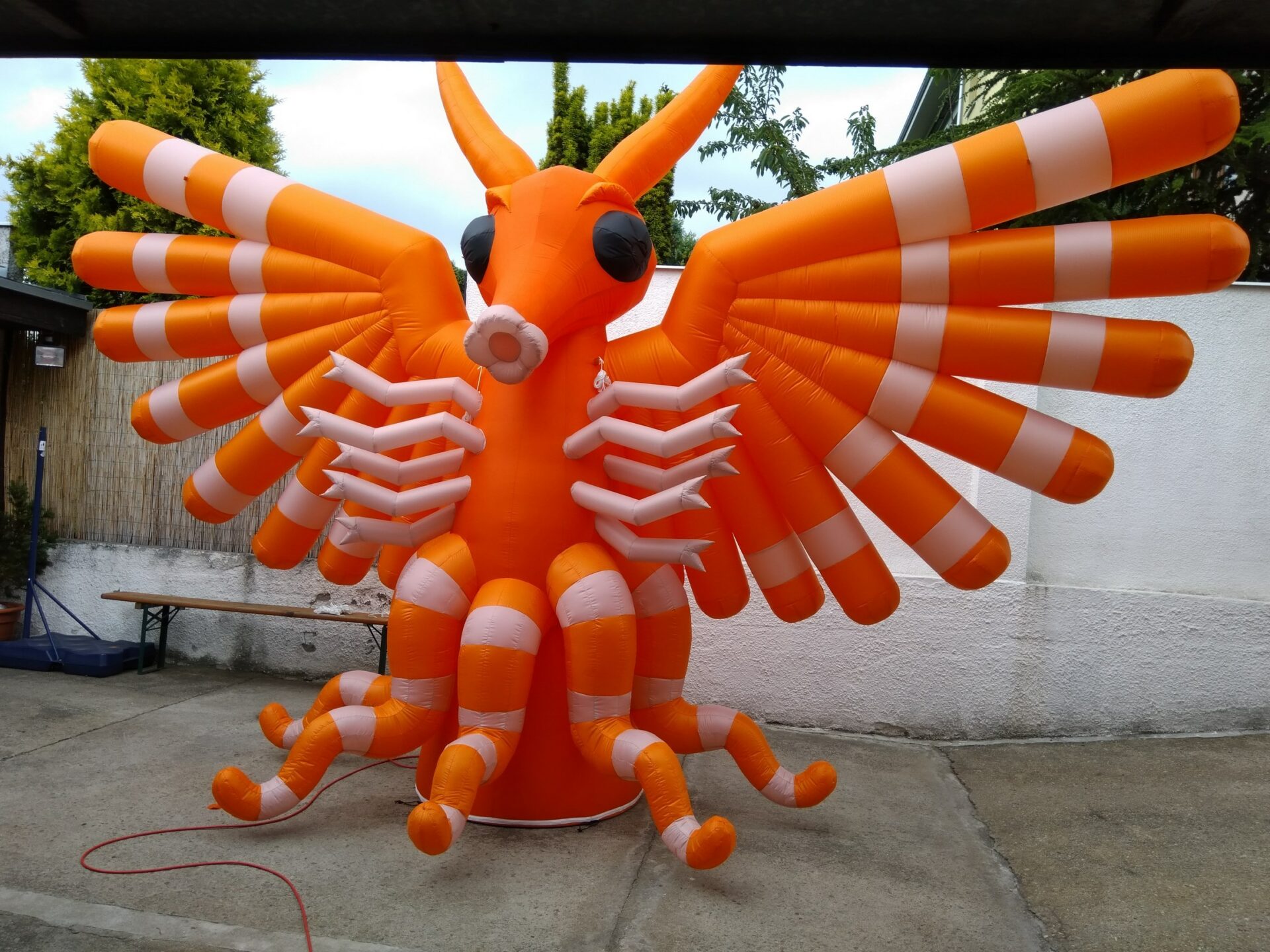 stage_figure_inflatable