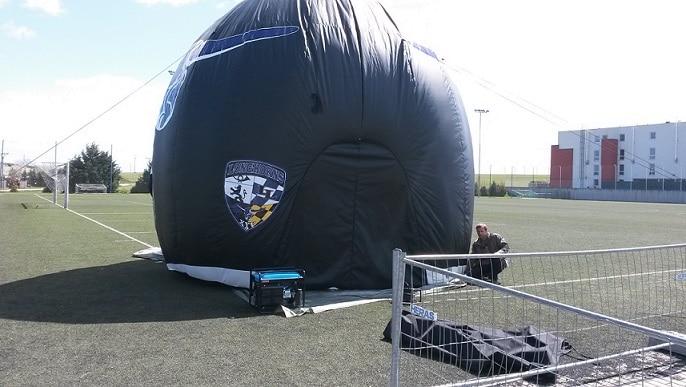 Helm-als-Einlauftunnel-500×282