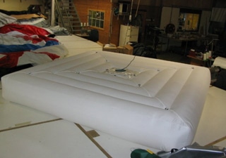 Manufacturing of inflatable art objects