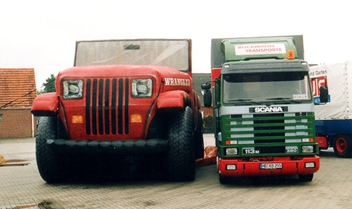 Inflatable truck