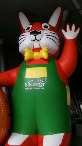 aufblasbarer Osterhase