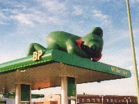 Adverstising inflatable bear on gas station